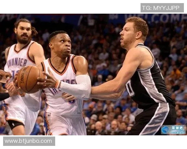 足球球星在篮球场上的过人技巧分析与应用探讨 足球球星在篮球场上的过人技巧分析与应用探讨